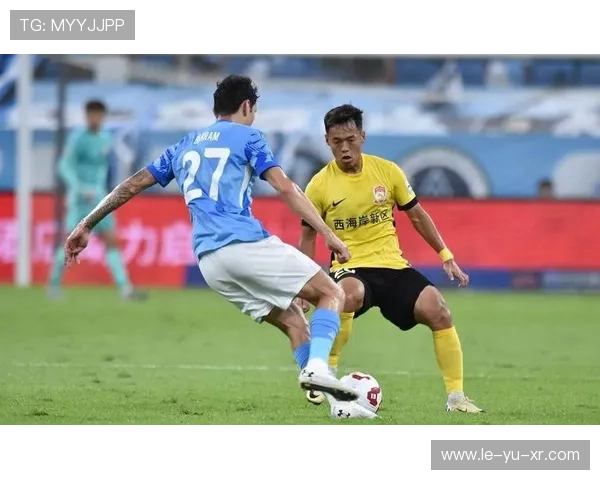 青岛西海岸足球俱乐部：新赛季目标锁定前四，备战如火如荼！