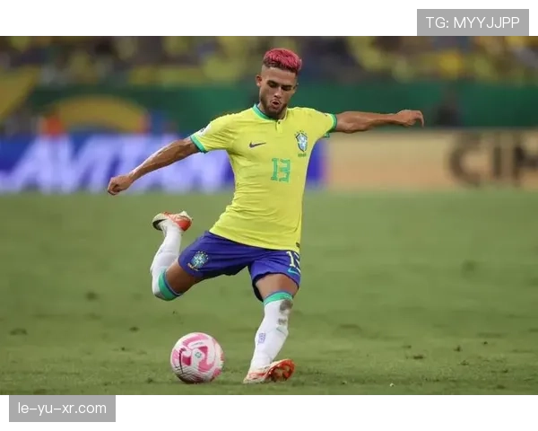 五大联赛激战正酣，豪门对决引爆新一轮争冠热潮，黑马异军突起惊艳足坛