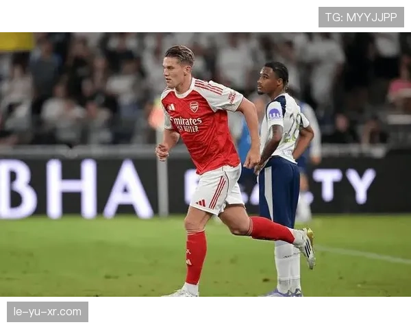 亨利盛赞英超新星：年轻天才表现稳健，球队未来可期